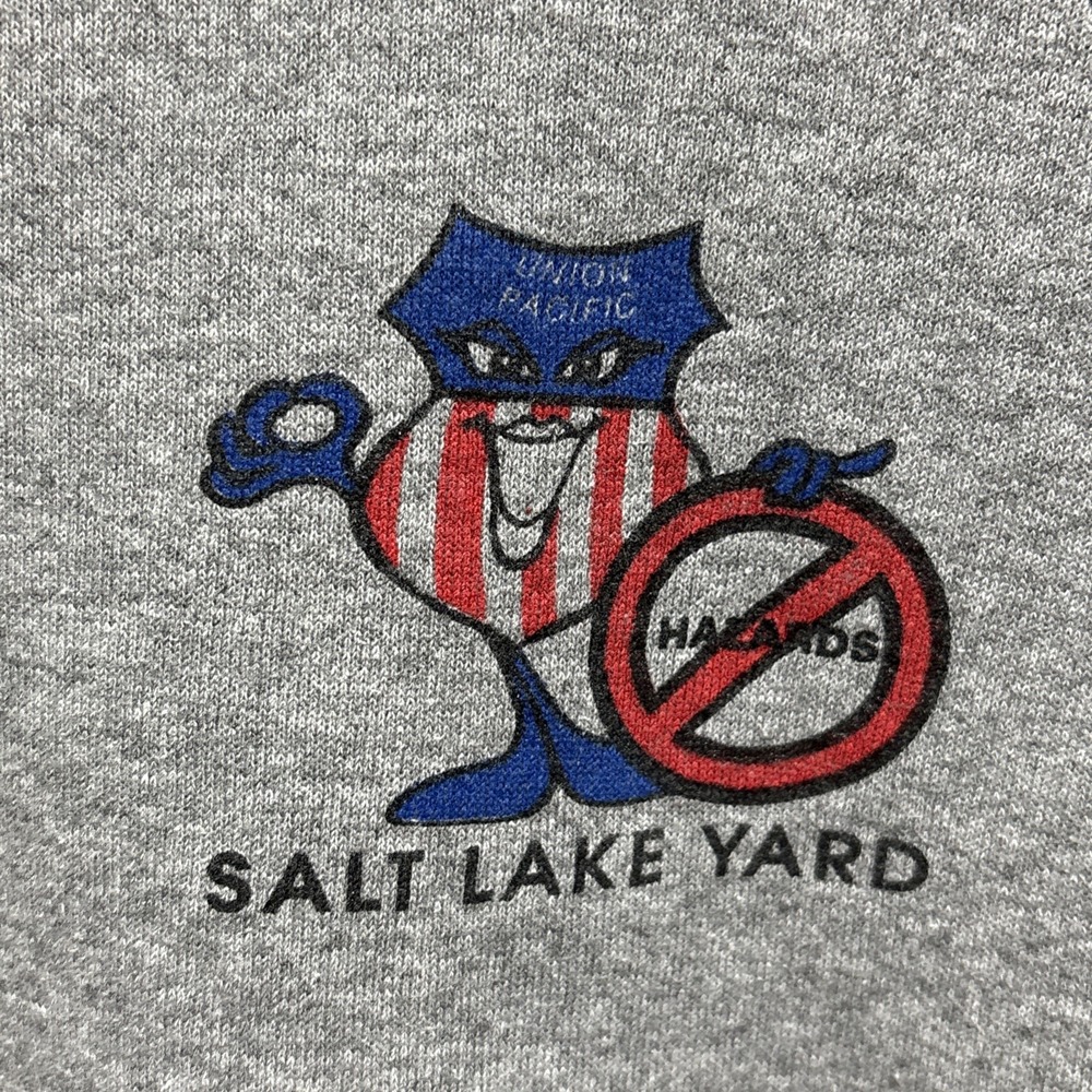 Vintage Union Pacific Salt Lake Yard Hazards Gray Sweatshirt- Size XXL